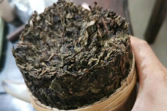 黑茶調(diào)理婦科病，女人喝黑茶好處太多了！