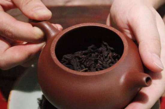 什么泥料的紫砂壺沖泡肉桂，武夷巖茶肉桂用哪種紫砂壺好？