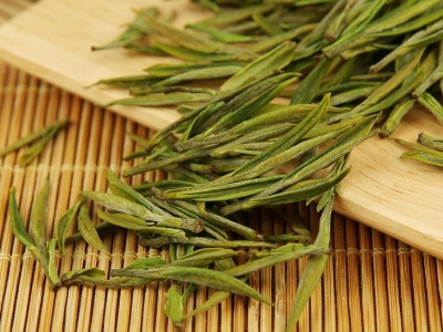 安吉白茶的功效與作用，簡單概括安吉<a href=http://m.laithaiofkirkland.com/fenlei/baicha/ target=_blank class=infotextkey>白茶功效</a>