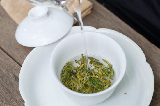 蒸茶和煮茶還有泡茶有什么區(qū)別，泡茶煮茶蒸茶哪個好喝？