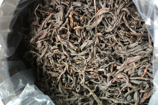 茶葉過期5年了但沒開封，茶葉放久了能喝嗎