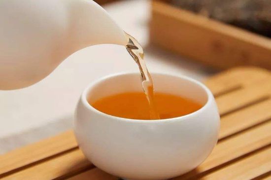 泡好的茶水放冰箱能保存多久，泡好的茶冷藏放多久？