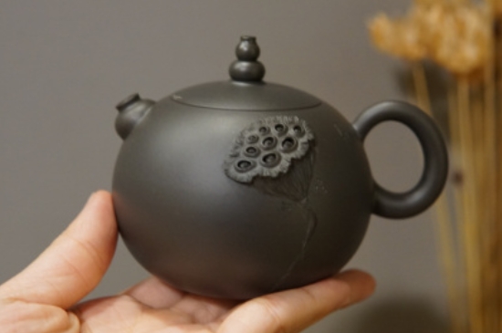 廣西欽州坭興陶可以泡多種茶嗎，坭興陶是一壺一茶嗎?