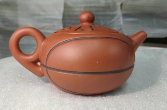 剛買的紫砂壺要怎么開(kāi)壺養(yǎng)壺，紫砂壺開(kāi)壺與養(yǎng)壺的方式方法