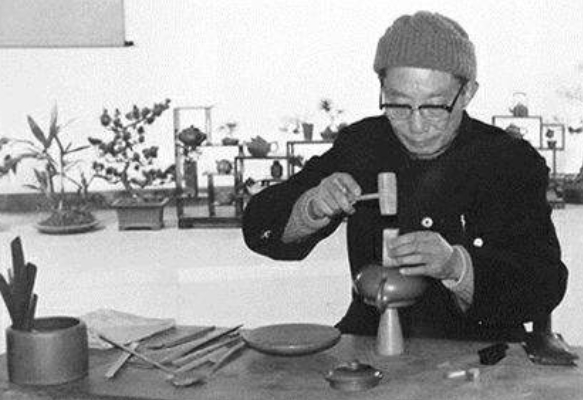 景舟八式紫砂壺圖片及名稱，經(jīng)典壺型顧景舟八式值多少錢？