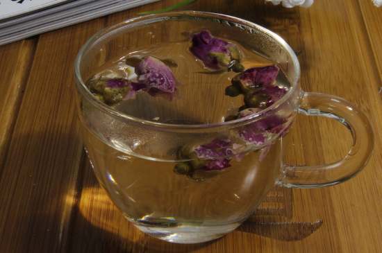 怎么判斷玫瑰花茶好不好，玫瑰花茶怎么樣鑒別