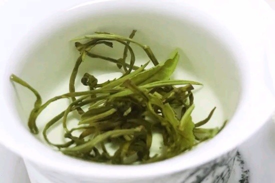 茉莉香珠跟龍珠有什么區(qū)別嗎，茉莉龍珠和茉莉香珠那個好？