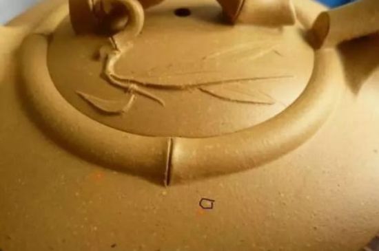 本山綠泥紫砂壺小黑點多嗎，真正本山綠泥會吐黑嗎？