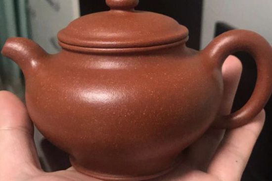 正宗紫砂壺多少錢一套，一套正宗宜興紫砂壺什么價(jià)格