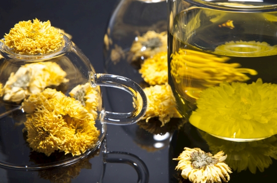 孕婦可以喝菊花茶嗎，菊花對胎兒有致畸作用？