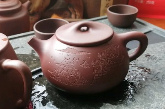 紫砂開壺和不開壺的區(qū)別，<a href=http://m.laithaiofkirkland.com/chaju/zisha/ target=_blank class=infotextkey>紫砂壺開壺</a>的正確方法及開壺建議