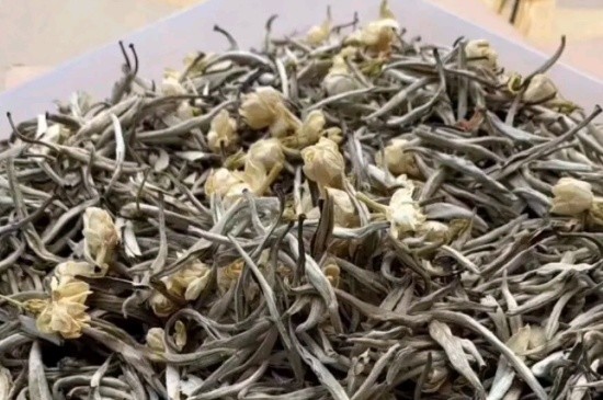 茉莉花花茶能煮嗎，喝茉莉花茶適合煮好還是泡好？