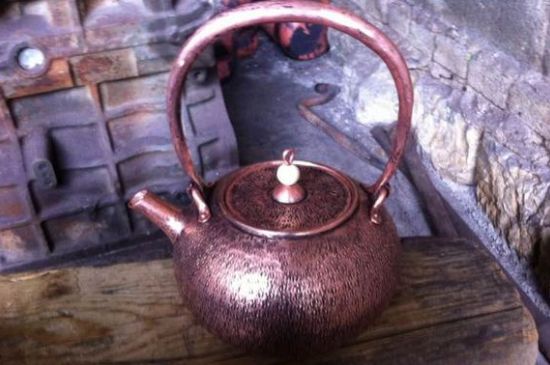 新銅壺怎么開(kāi)壺，銅壺開(kāi)壺方法步驟