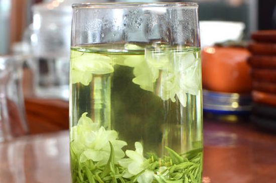 炒花飄雪是什么茶，花茶炒花是什么意思