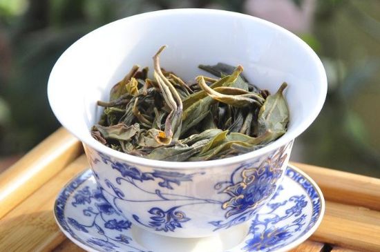 鴨屎香和大烏葉是同一種茶葉嗎，單叢大烏葉和鴨屎香有什么區(qū)別？