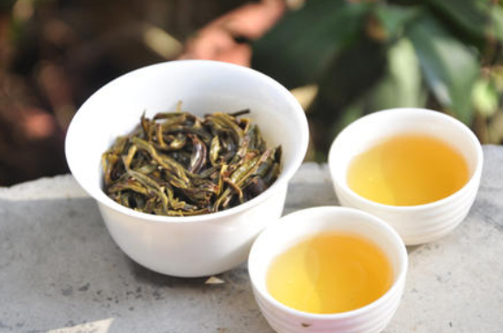 單叢茶十大香型以及常見品種大全，潮安鳳凰單樅十大名香歸類