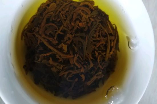 正山小種很細(xì)還很黑亮，正山小種越細(xì)越好嗎