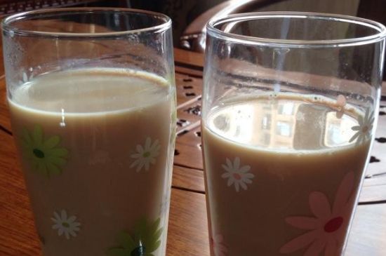 紅茶加奶的危害，紅茶加牛奶有副作用嗎