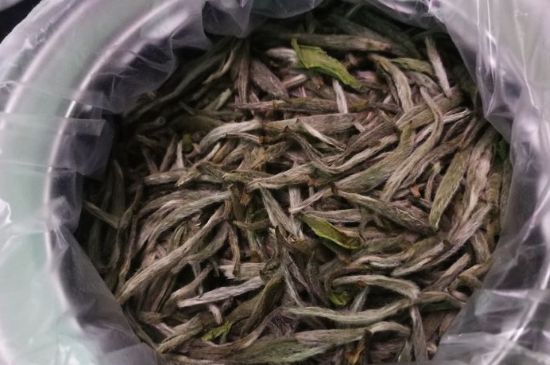 新白毫銀針和老白毫銀針的區(qū)別，新老白毫銀針的品質(zhì)特征