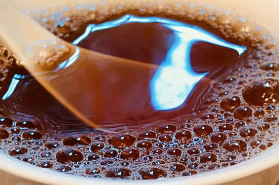 大紅袍煙熏味是好茶嗎，能不能喝對人體有壞處嗎