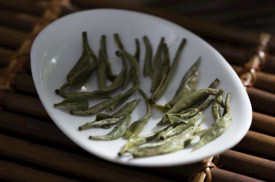 新白毫銀針和老白毫銀針的區(qū)別，新老白毫銀針的品質(zhì)特征