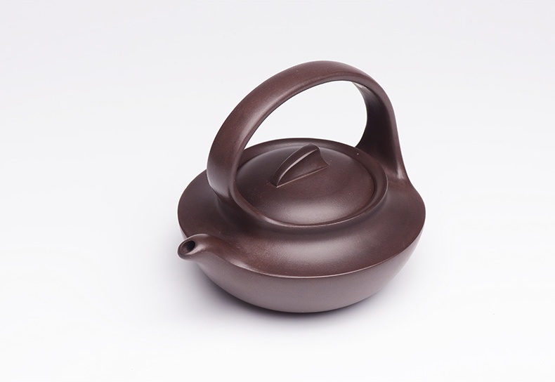提梁精美紫砂壺，創(chuàng)意手工紫砂壺