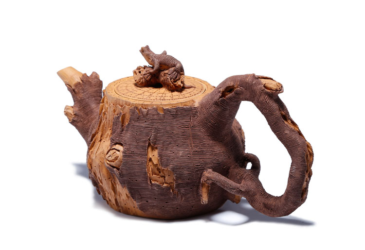 仿木外皮紫砂壺，創(chuàng)意木樁手工雕刻紫砂壺